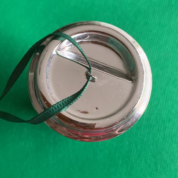 Starbucks 2016 Penguin Cup Ornament EUC - Picture 5 of 7